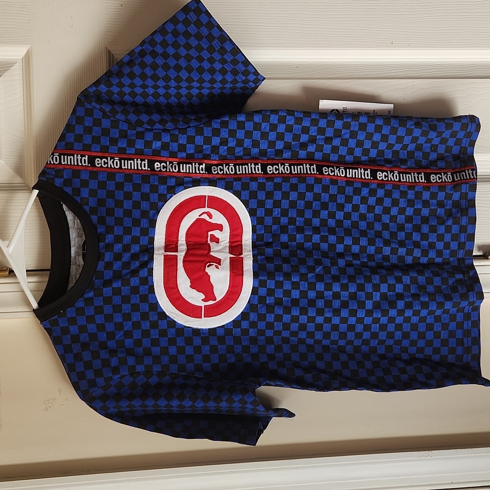 NWT Ecko Unltd T-shirt Youth Size Medium
